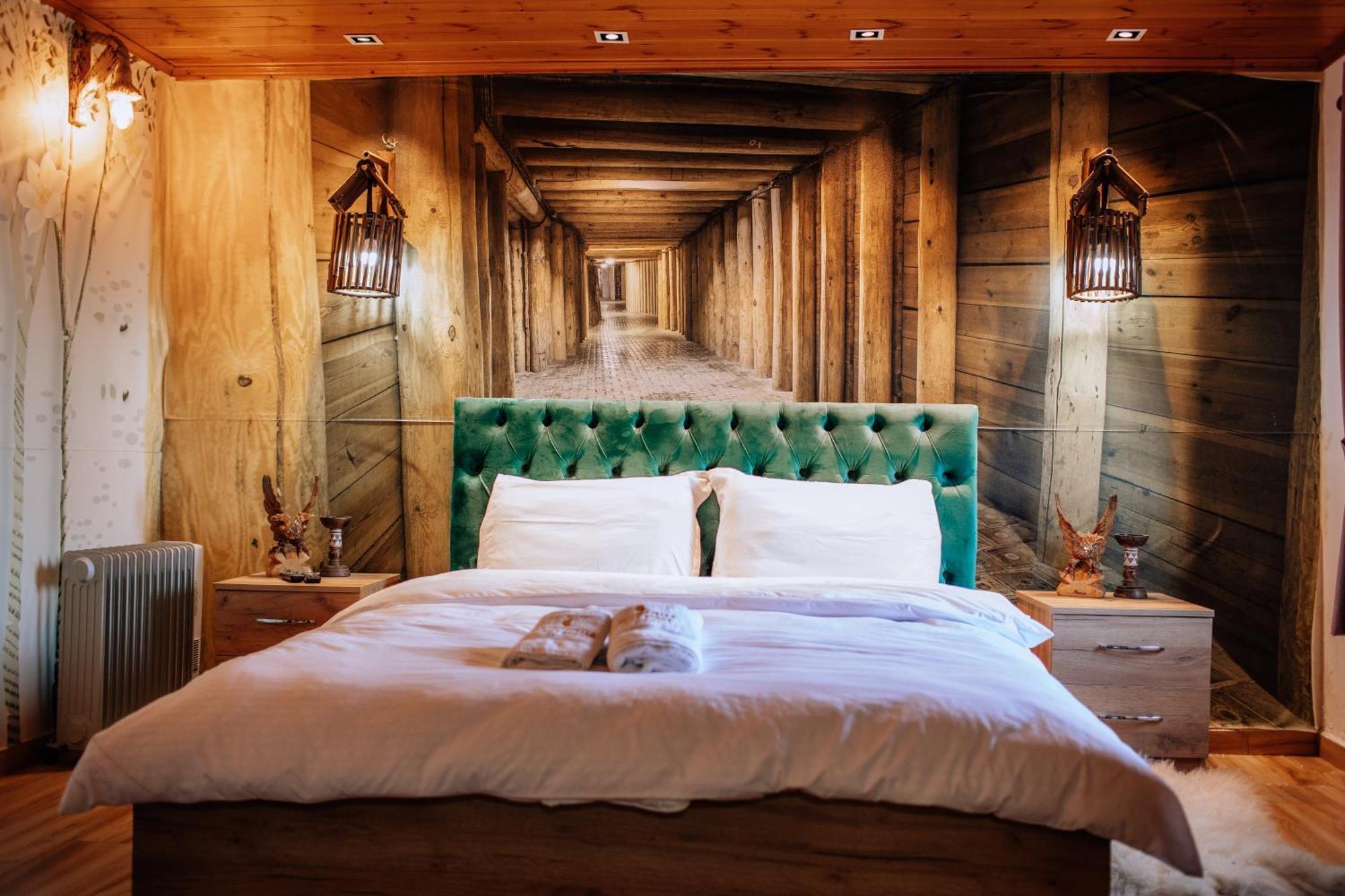 Keshtjella Xhabeqos Hotel Ljaknasi Buitenkant foto