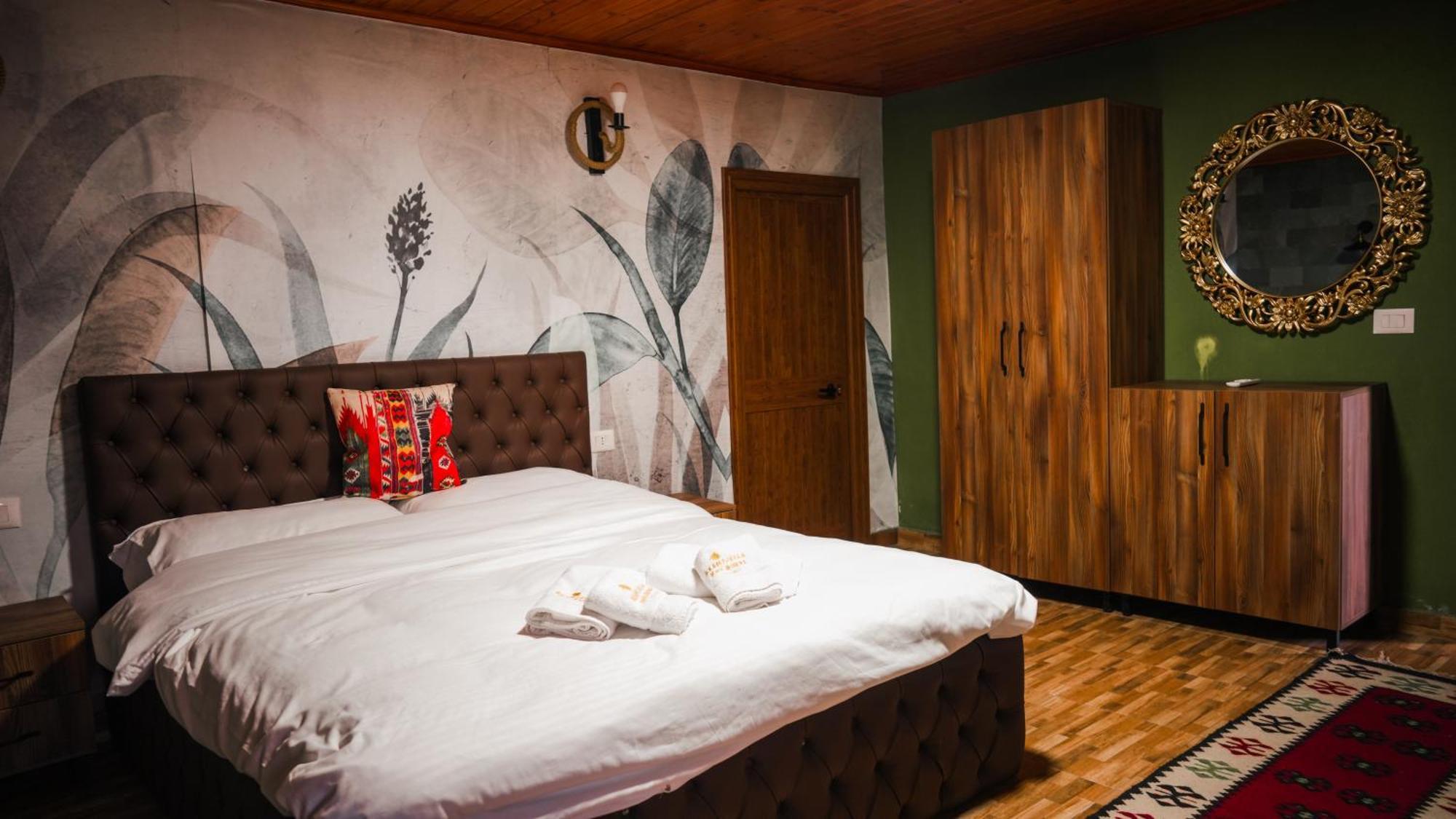 Keshtjella Xhabeqos Hotel Ljaknasi Buitenkant foto