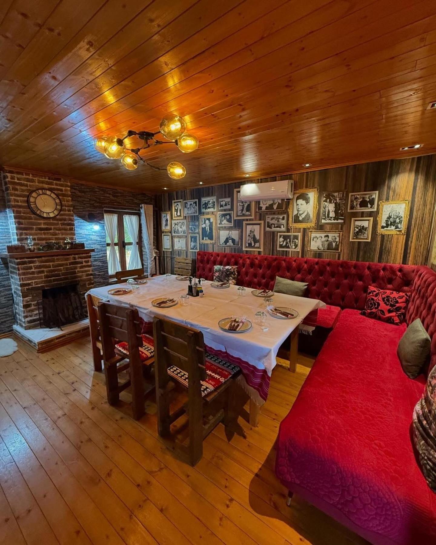 Keshtjella Xhabeqos Hotel Ljaknasi Buitenkant foto