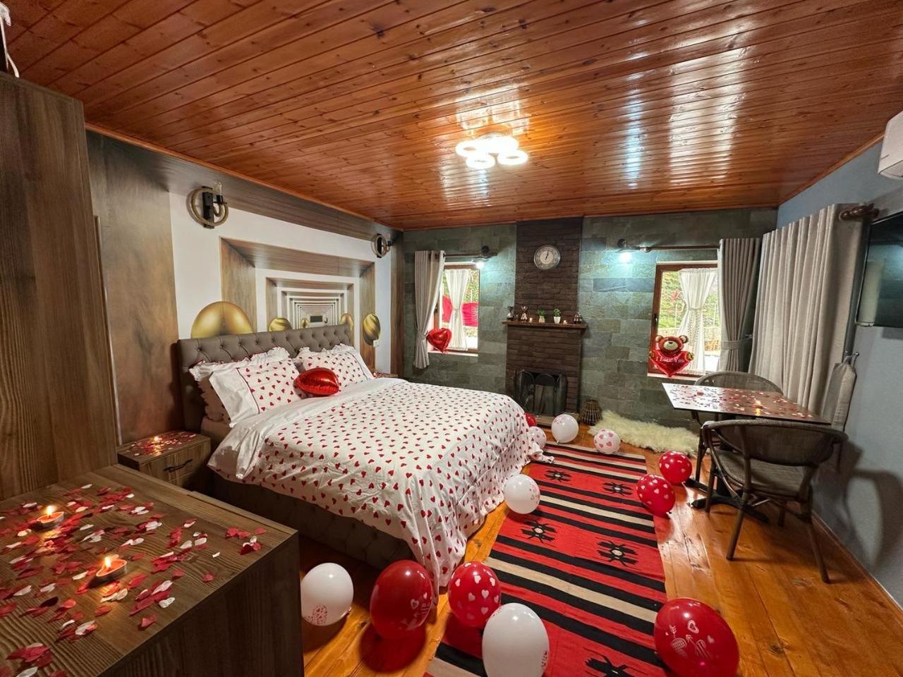 Keshtjella Xhabeqos Hotel Ljaknasi Buitenkant foto